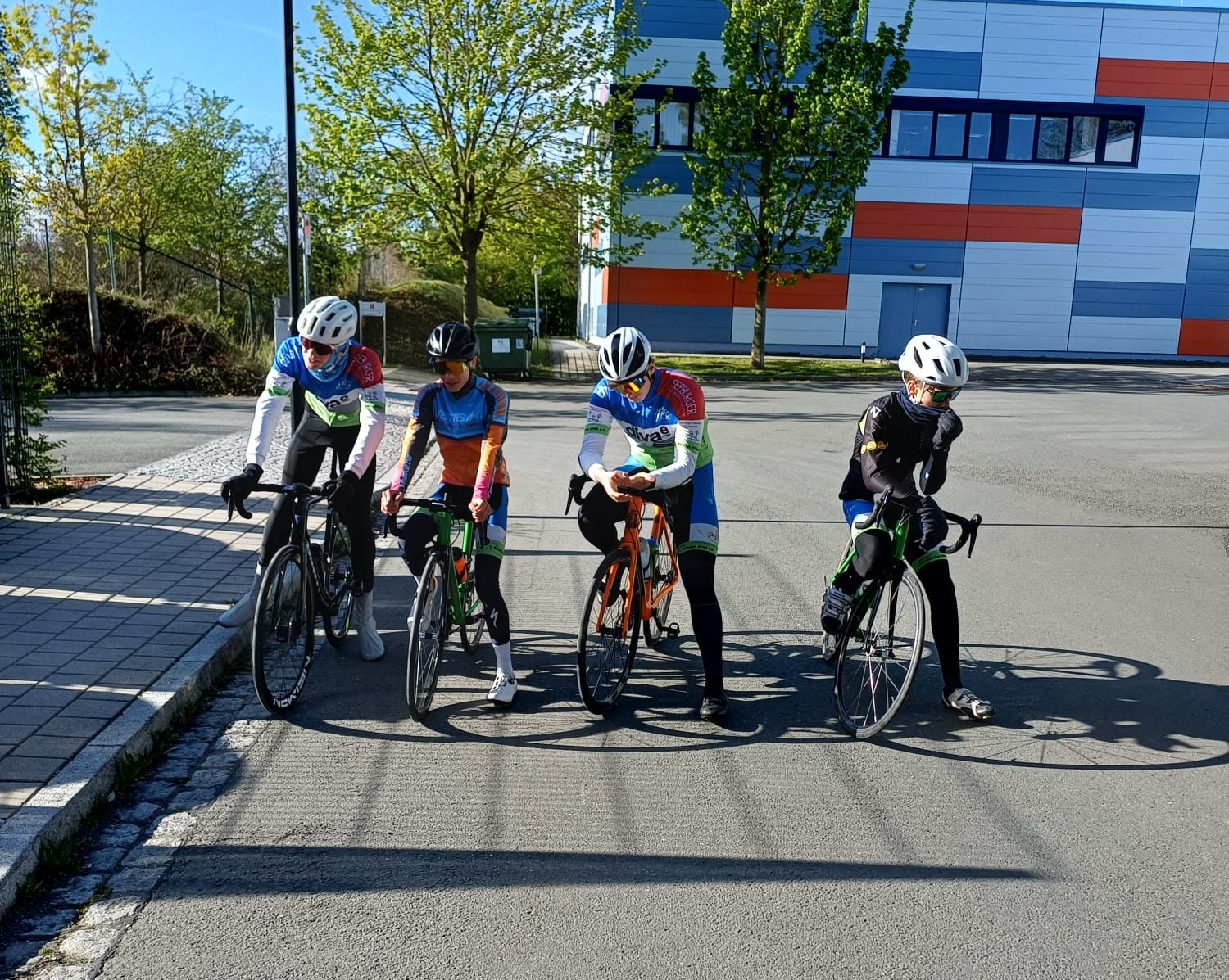 cef813d4-9e69-47ea-ad9f-33b2a56fcc74